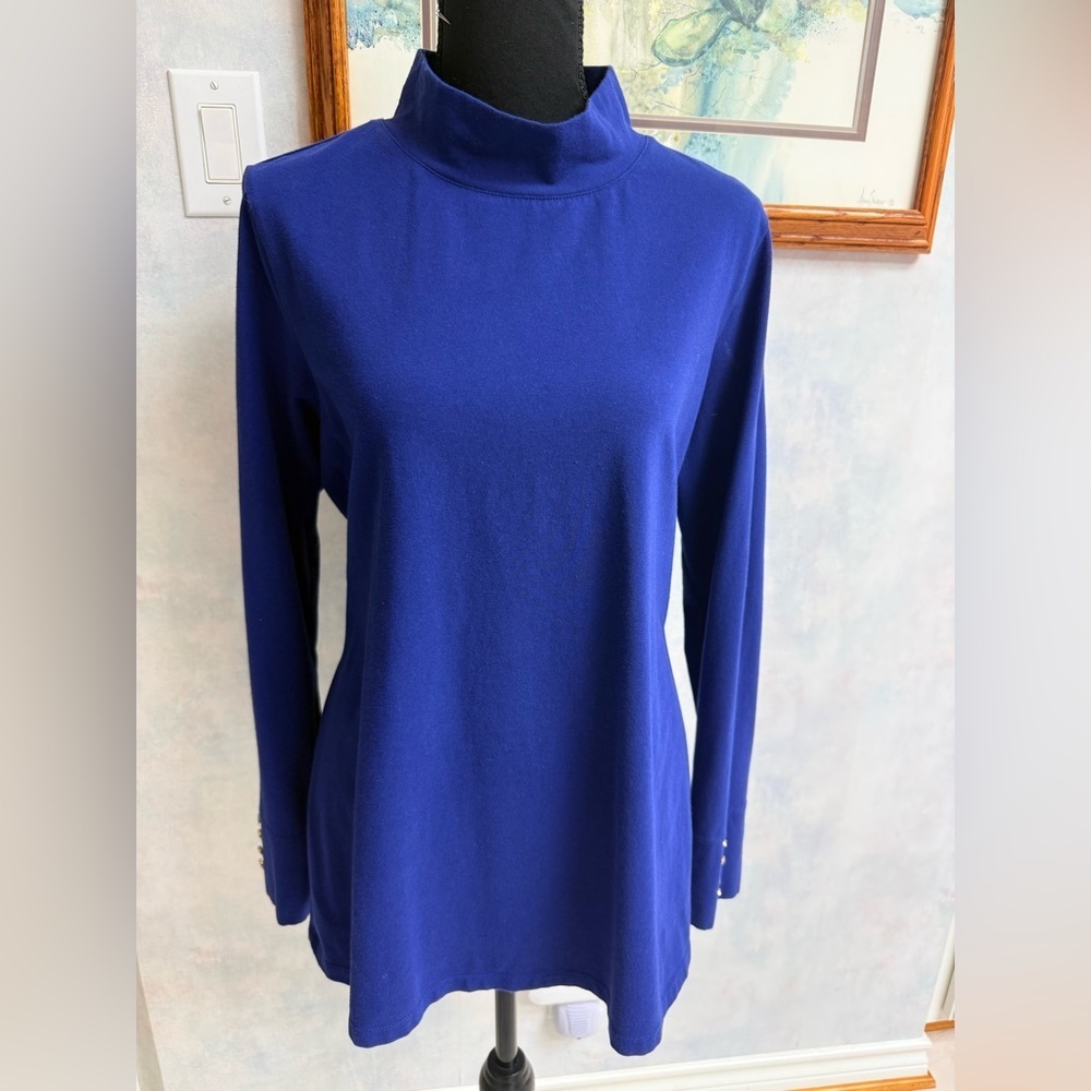 D&Co L Mock Turtle Neck with beautiful button cuff detail. Tunic length. - Picture 2 of 8